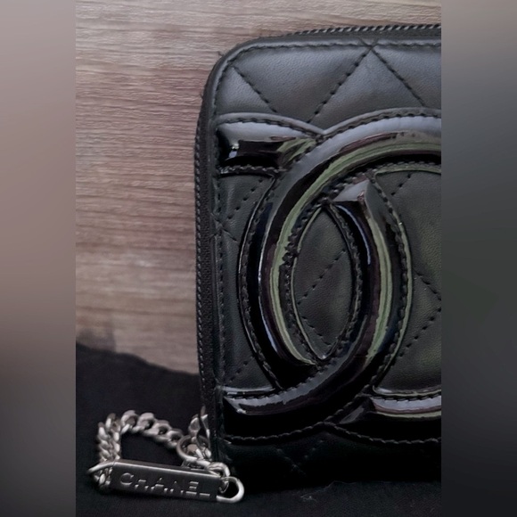 Chanel Authentic Quilted Cambon Zip Around Wallet Dust Bag VGC - Picture 4 of 12